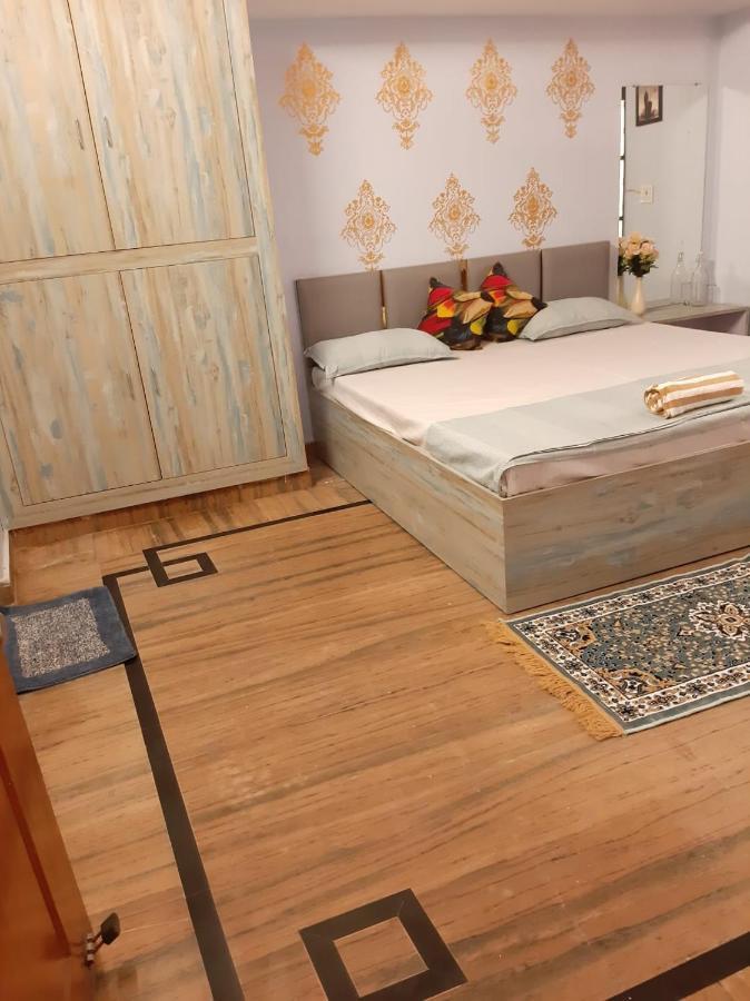 Paarijaat Homestay & Guesthouse Ayodhya Exteriér fotografie